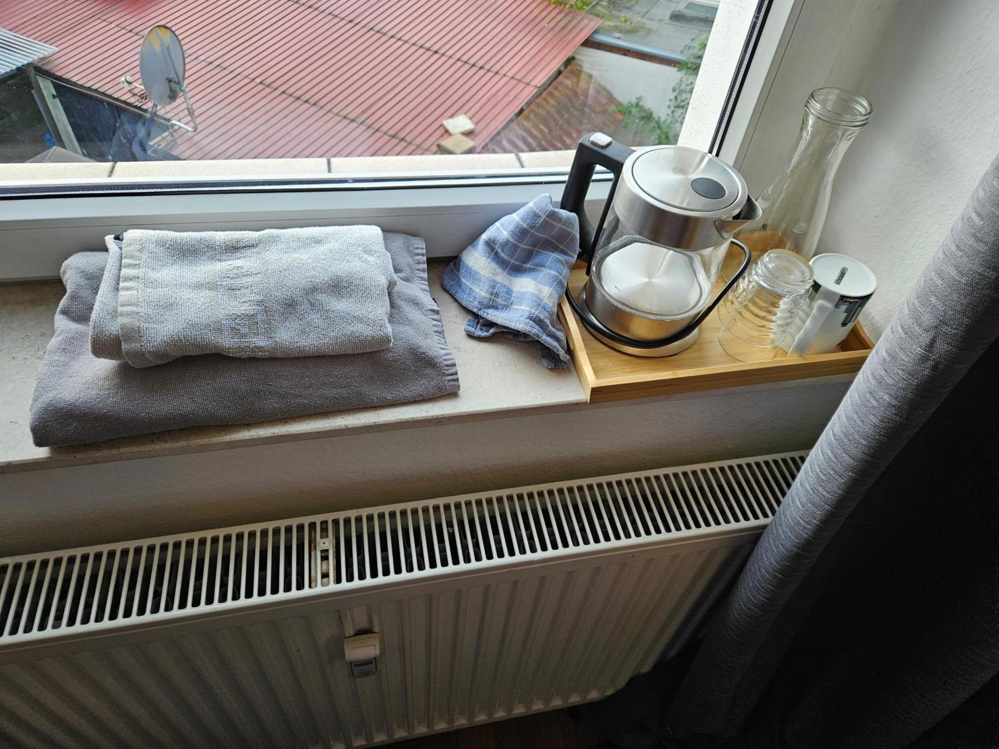 Koeln Vermietung Schwermer Esterno foto