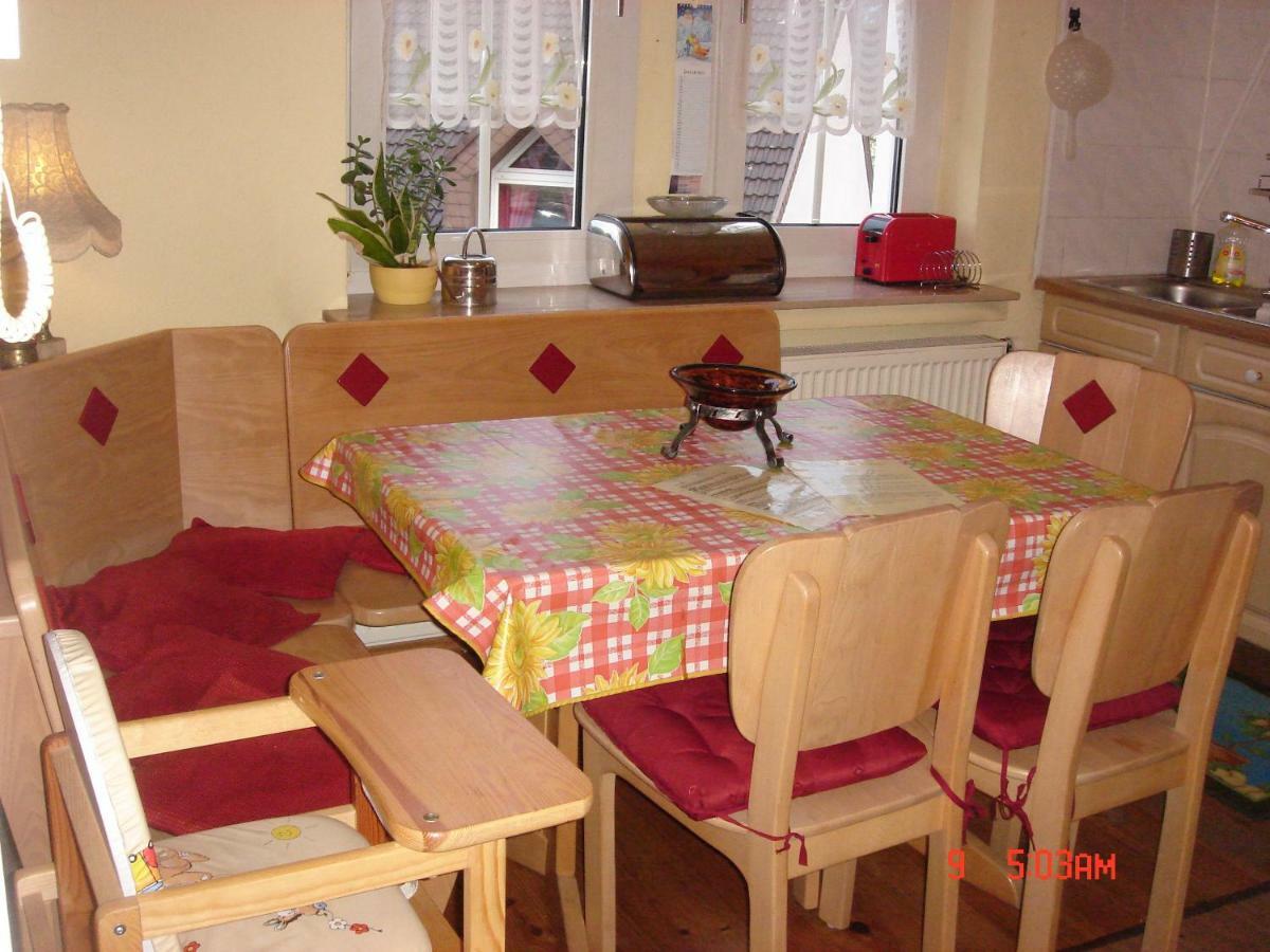 Koeln Vermietung Schwermer Esterno foto